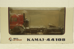 Камаз-44108 6х6 тягач, червоний, АвтоИстория 1:43