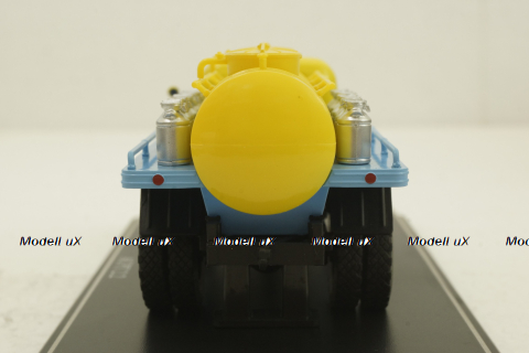 УралЗис-355М, АЦПТ-2.2 Молоко, SSM1049, SSM 1:43