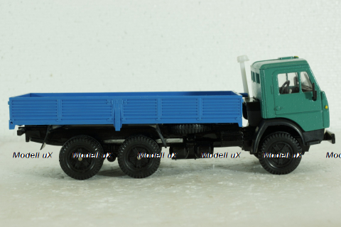 Камаз-5320 бортовой, зеленый/синий, Арек  1:43
