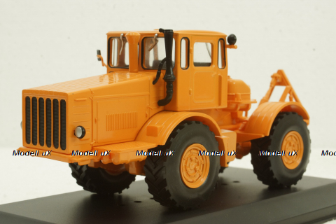 К-700 трактор, оранжевый, Тракторы №120 1:43