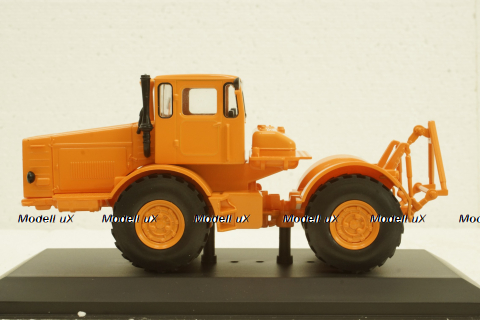 К-700 трактор, оранжевый, Тракторы №120 1:43