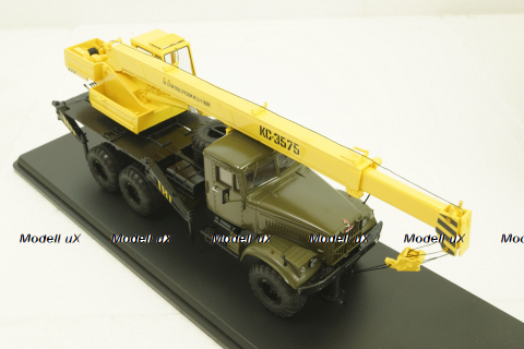 Краз-255Б1 КС-3575 Автокран, хаки/желтый, SSM1185, SSM 1:43