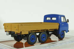УАЗ-452ДГ 1-ый вариант исполнения, TruckTyr 1:43