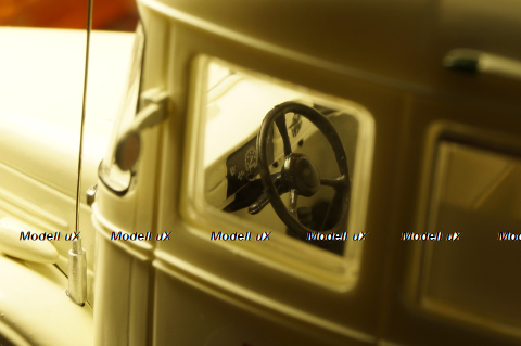 ПАЗ-651А "Скорая Медицинская Помощь" 1957, 165104, DiP Models 1:43