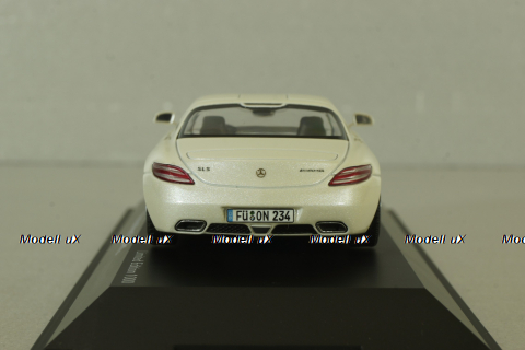 Mercedes SLS AMG (C197) 2010, white, 450741100, Schuco 1:43
