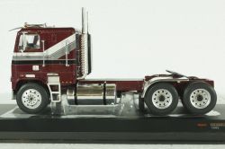 Freightliner FLA 1993 Dark Red, TR047, IXO 1:43