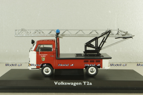 Volkswagen T2a Feuerwehr mit Drehleiter, red, 03341, Schuco 1:43