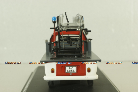 Volkswagen T2a Feuerwehr mit Drehleiter, red, 03341, Schuco 1:43