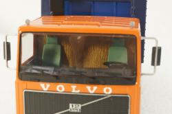 Volvo F12 тент Sovtransavto,  TruckTyr 1:43
