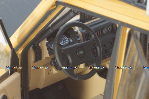 Land Rover Discovery Series I 5-door Camel Trophy Kalimantan 1996, dirty version,  ALM810411, Almost Real 1:18