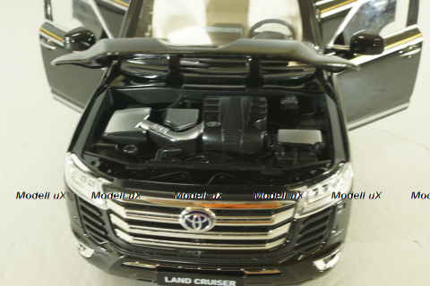 Toyota Land Cruiser 300 2021, black, C0852, Che Zhi 1:18