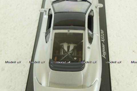 Jaguar XJ 220 1991 silver, 940102221, Maxichamps 1:43