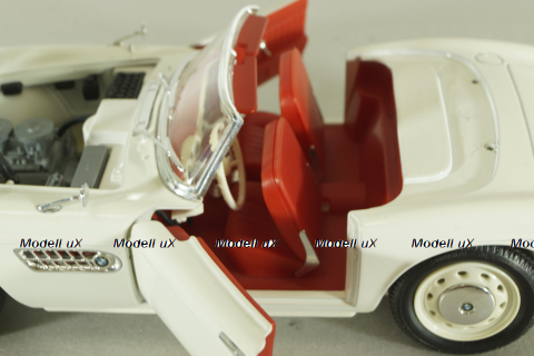 BMW 507 cabriolet 1956, white, Revell 1:18