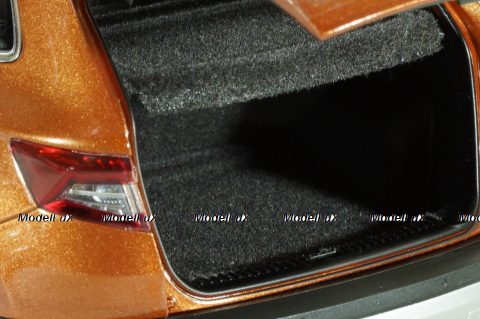 Skoda Karoq 2018, orange, ZSK000001W, Paudi 1:18