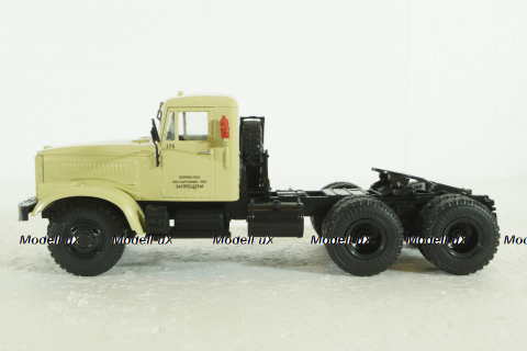 Краз-258Б1, бежевый  Автолегенды СССР, Грузовики 1:43