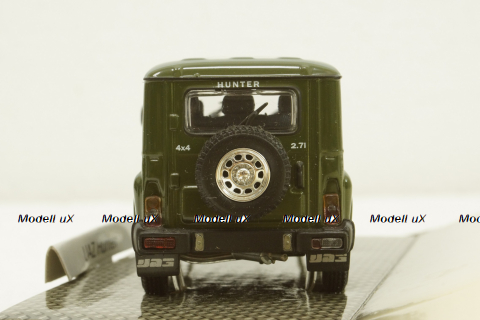 Уаз-315195 Hunter хаки, Bauer 1:43