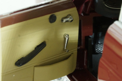 Mercedes 200 (W110) 1966, Red, 183706, Norev 1:18