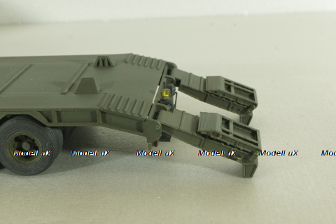 КВСЗ-5001.000 2-х осный п/прицеп-тяжеловоз, хаки, Modellux 1:43