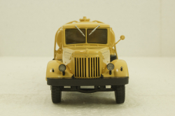 ТЗ-200 Маз-200 бежевый, топливозаправщик, АвтоИстория 1:43
