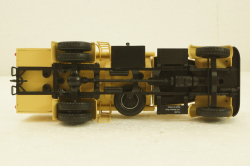 ТЗ-200 Маз-200 бежевый, топливозаправщик, АвтоИстория 1:43