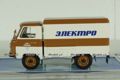 УАЗ-451ДМ Электромобиль У-131, TruckTyr 1:43