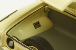 BMW 700 Sport Coupe 1959, beige, 70651, AutoArt 1:18