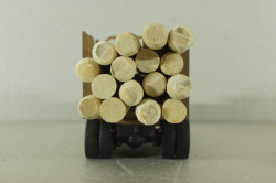 Краз-219Б лесовоз, оранжевый, с бревнами Modellux 1:43