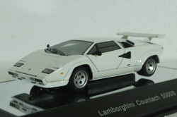 Lamborghini Countach 5000S 1982 white, 54533, AutoArt 1:43