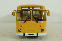 Лиаз-677М, желтый, 900056, Советский Автобус 1:43