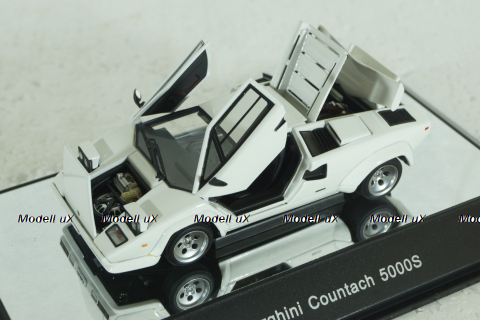 Lamborghini Countach 5000S 1982 white, 54533, AutoArt 1:43