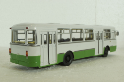 Лиаз-677М, бело/зеленый, Советский Автобус 1:43