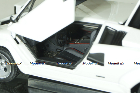 Lamborghini Countach 5000S 1982 white, 54533, AutoArt 1:43