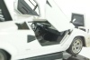 Lamborghini Countach 5000S 1982 white, 54533, AutoArt 1:43