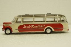 Borgward BO 4000 1952, BUS014, IXO 1:43