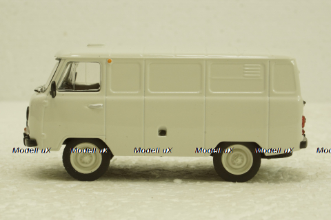 Уаз-3741 , белый Автолегенды СССР и Соцстран №197 1:43
