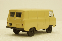 Уаз-450 , бежевый Автолегенды СССР и Соцстран №191 1:43