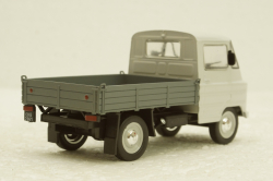 Zuk A-11B белый/серый, Автолегенды СССР 1:43