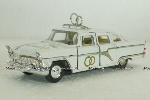 Газ-13 Чайка, С Днем свадьбы, Агат 1:43