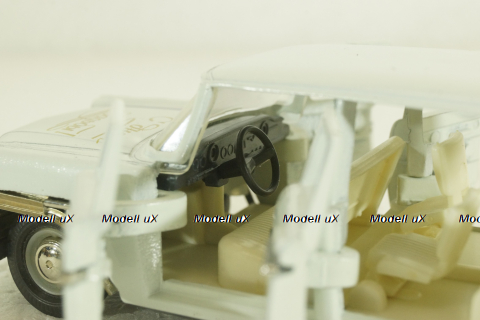 Газ-13 Чайка, С Днем Свадьбы, №2, Агат 1:43