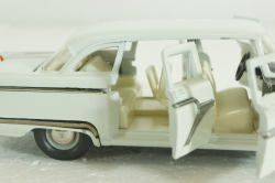 Газ-13 Чайка, С Днем Свадьбы, №2, Агат 1:43