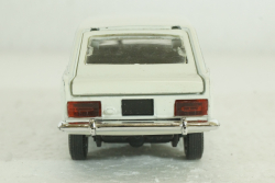 Иж-1500 Комби, белый, Агат 1:43