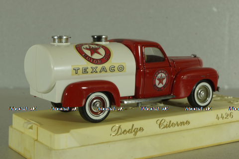 Dodge Tanker Texaco, red, Solido 1:43