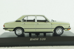 BMW 520 (E12) 1972 green metallic, 940023005, Maxichamps 1:43
