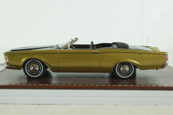 Lincoln Continental Mark III Convertible (1971), black/gold, GIM011A, GIM 1:43