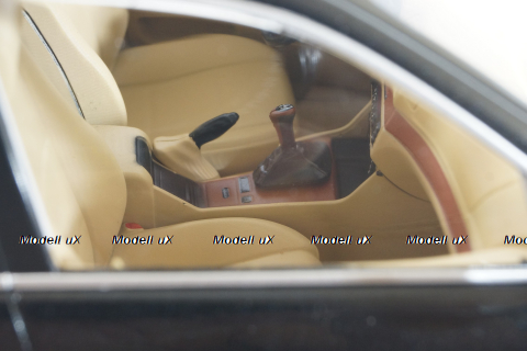 BMW 520 Touring (E39) 1998, blackmetallic, 5 Series, T9-1800394, Triple9 1:18