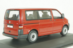Volkswagen T5 red 2003, CLC564,  IXO 1:43