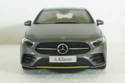 Mercedes A-Klasse (W177) 2018 designo mountain grey, B66960428, Norev 1:18