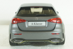 Mercedes A-Klasse (W177) 2018 designo mountain grey, B66960428, Norev 1:18