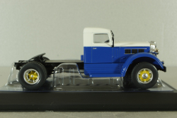 Federal 45M tractor 1946, blue/white, TR205, IXO 1:43