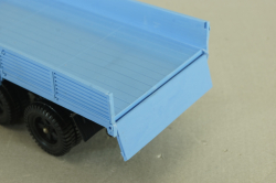 КамАЗ-5320 бортовой, зеленый/голубой, Арек 1:43